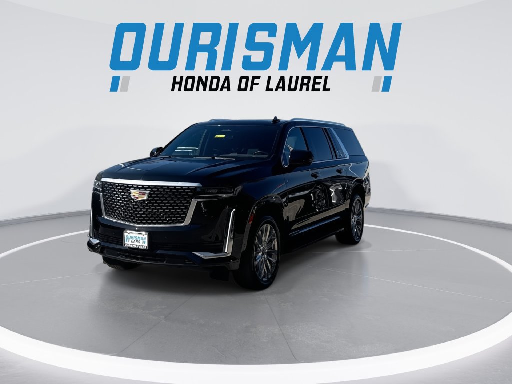 Used 2024 Cadillac Escalade ESV Premium Luxury AWD/4WD image 4