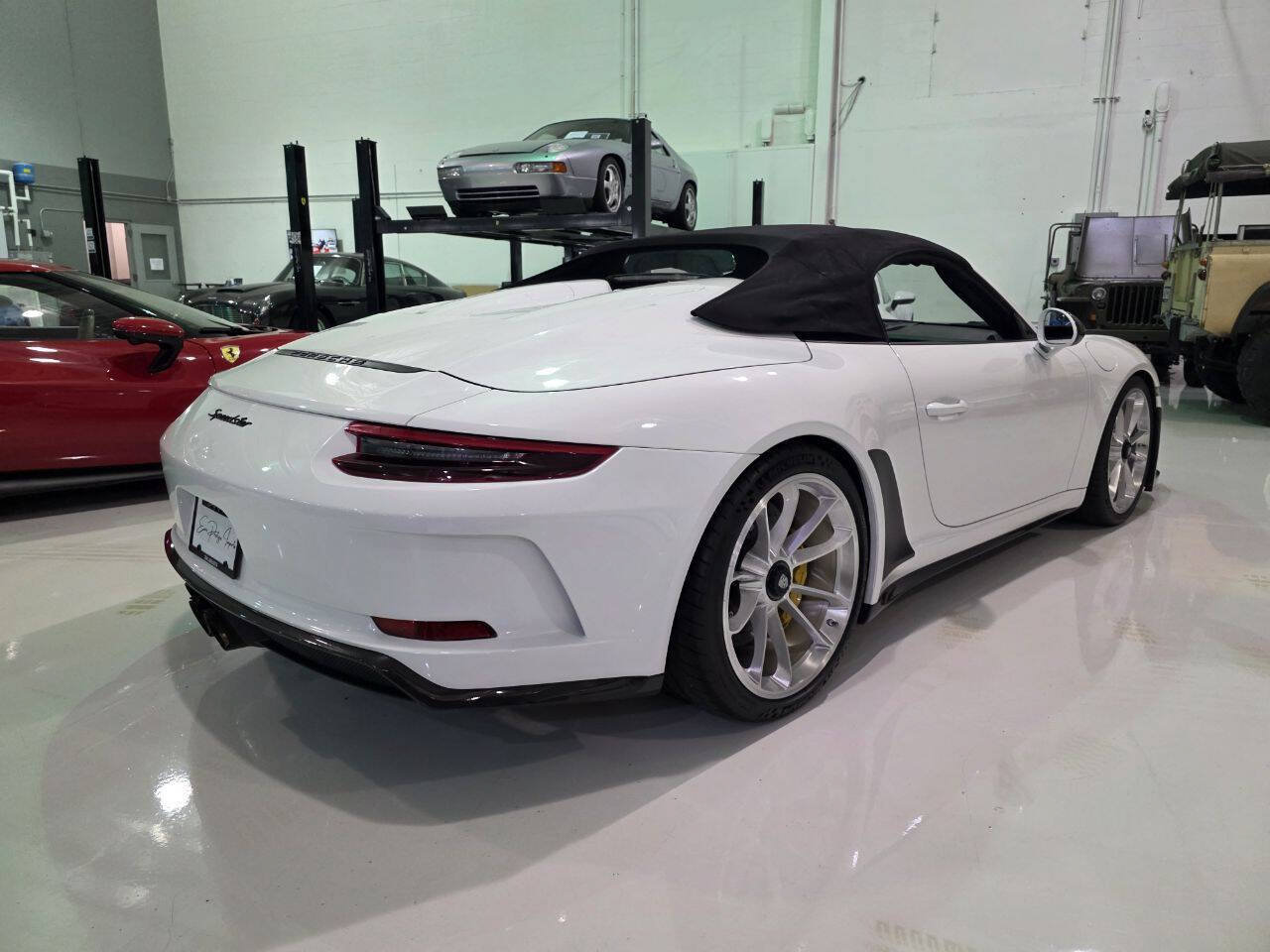 Used 2019 Porsche 911 Speedster RWD image 43
