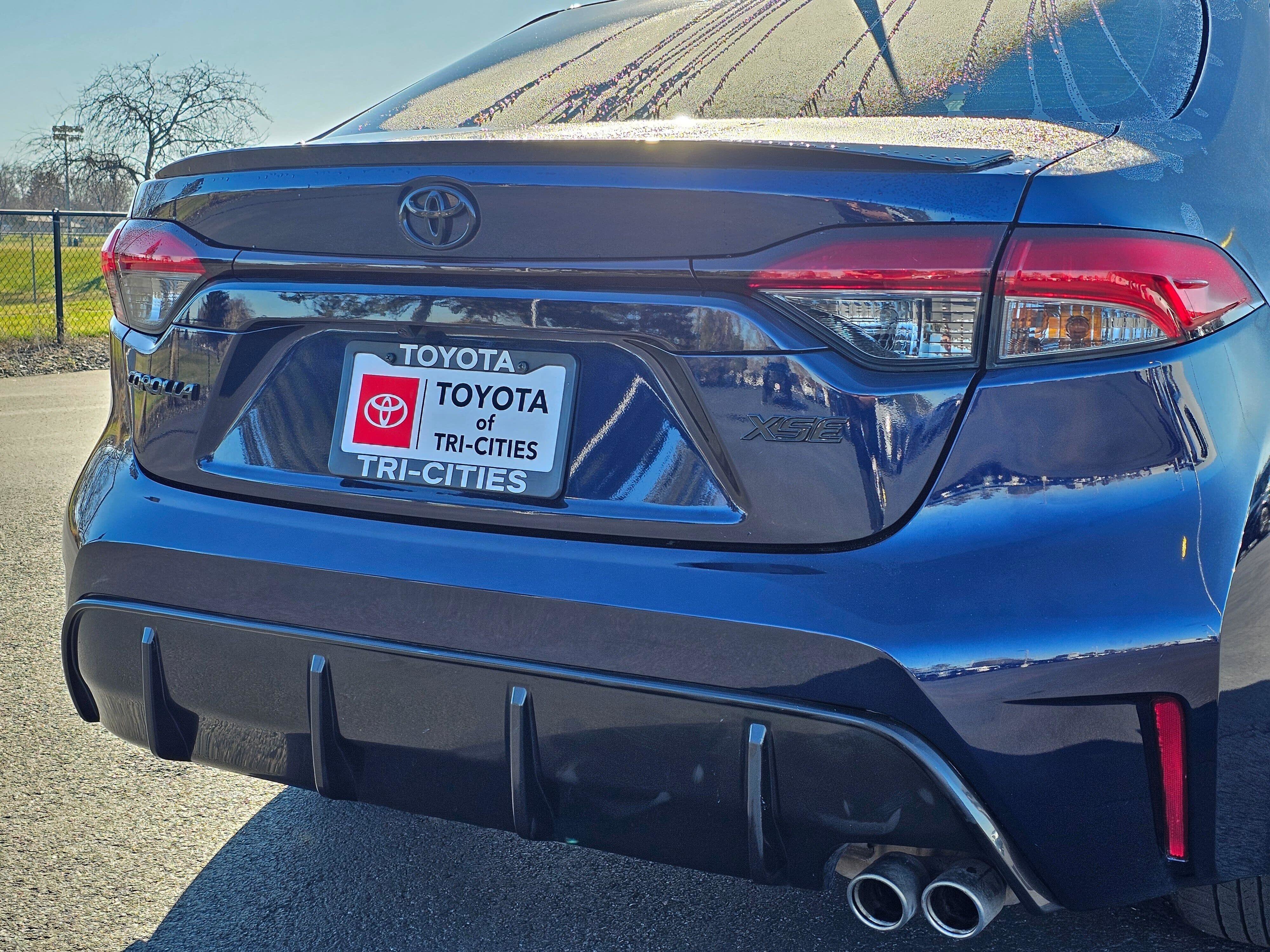 Used 2024 Toyota Corolla XSE image 13