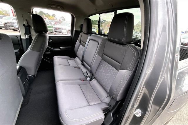 Certified 2025 Nissan Frontier SV w/ SV Convenience Package image 19