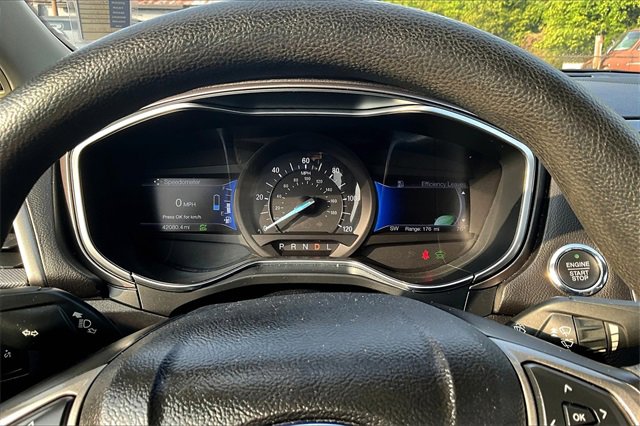 Used 2017 Ford Fusion S image 22