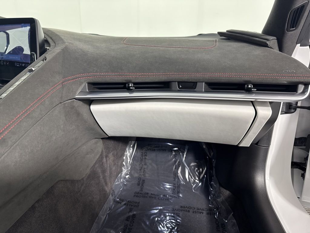 Used 2023 Chevrolet Corvette Stingray Premium Cpe w/ Z51 Performance Package image 13