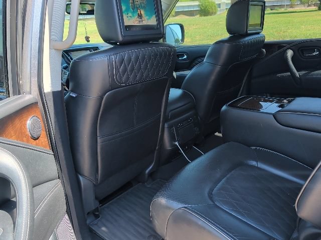 Used 2019 INFINITI QX80 Luxe w/ 22" Wheel Package AWD/4WD image 17