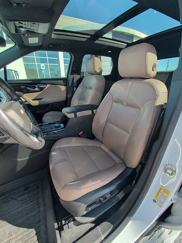 Used 2019 Chevrolet Blazer Premier w/ Sun and Wheels Package AWD/4WD image 22