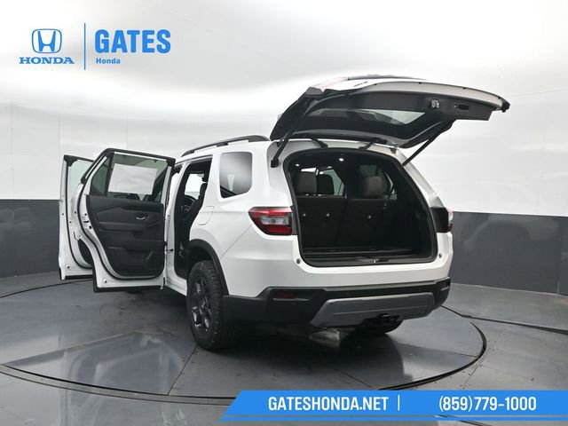 New 2026 Honda Pilot TrailSport image 51
