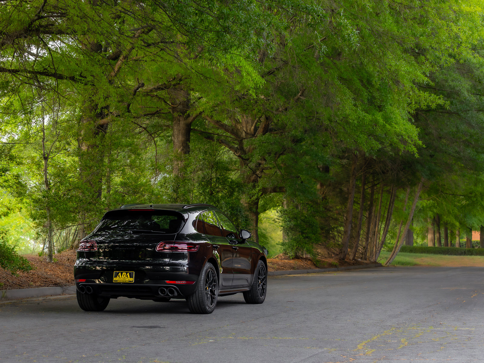 Used 2017 Porsche Macan GTS AWD/4WD image 40