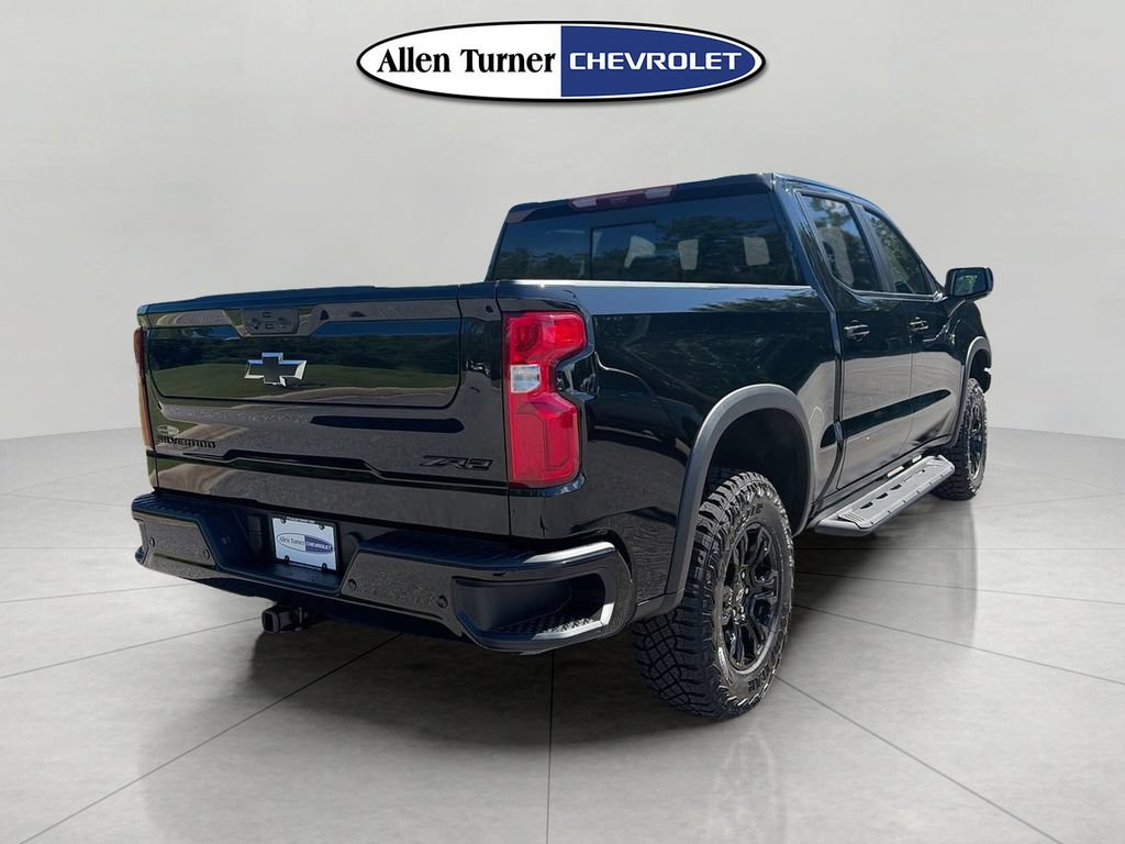 New 2026 Chevrolet Silverado 1500 ZR2 w/ Dark Appearance Package AWD/4WD image 4