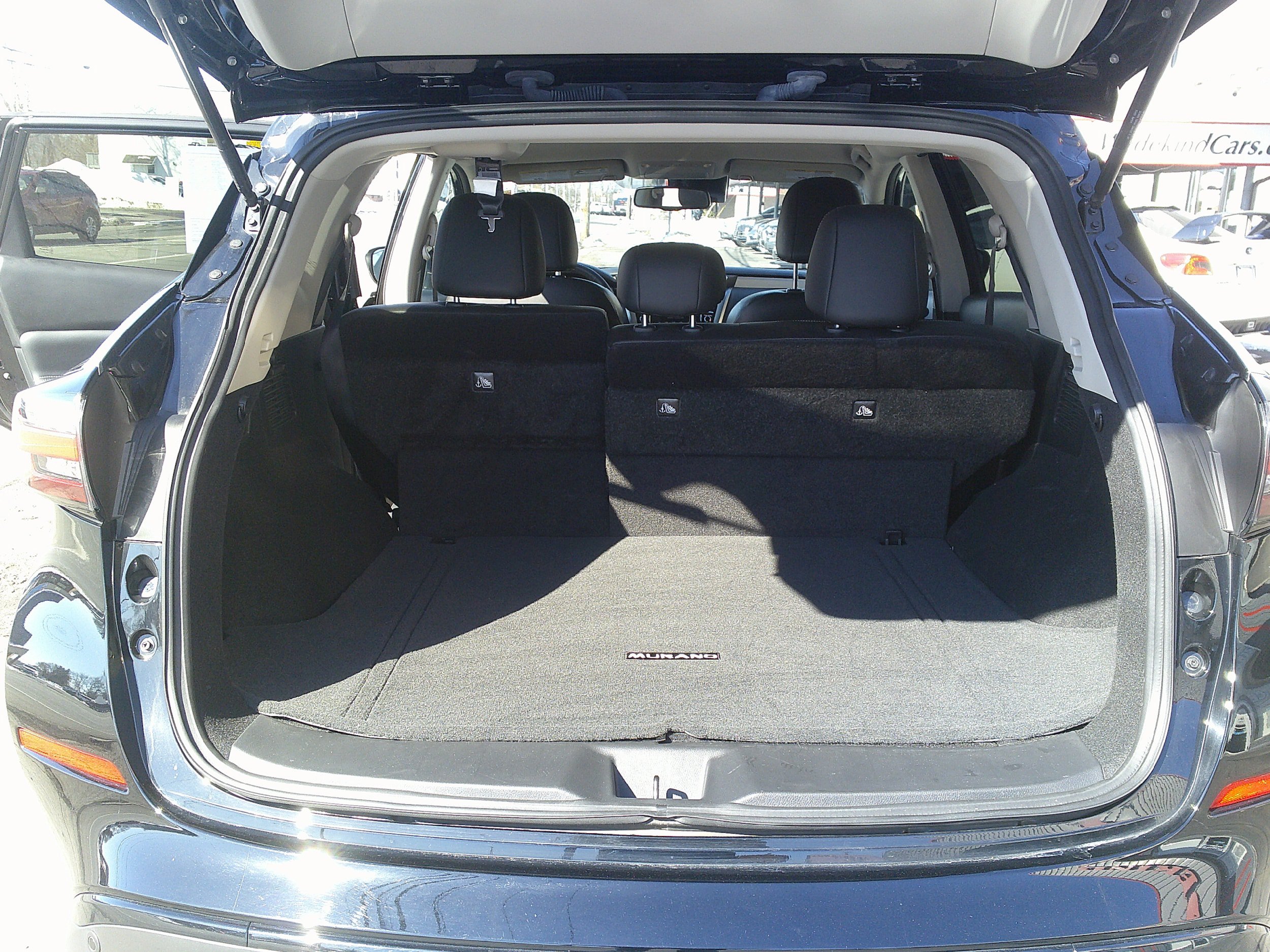 Used 2024 Nissan Murano SV w/ SV Midnight Edition Package AWD/4WD image 18