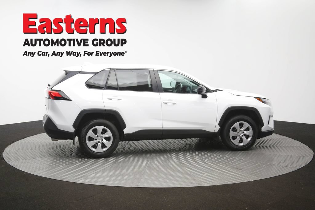 Used 2023 Toyota RAV4 LE AWD/4WD image 43