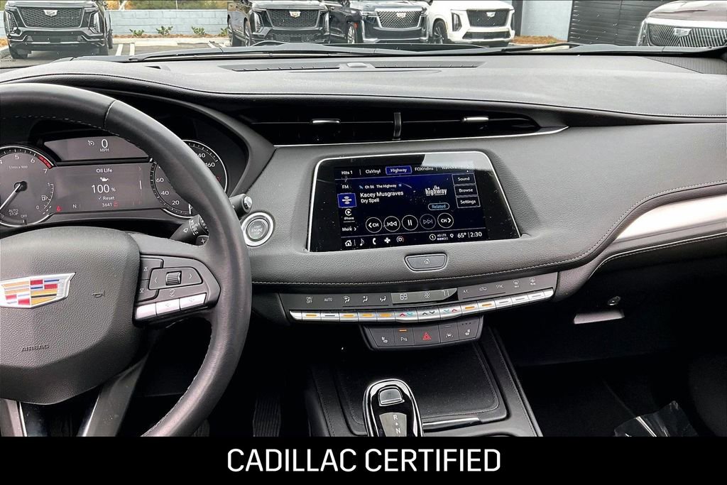 Used 2023 Cadillac XT4 Premium Luxury w/ Cold Weather Package image 8