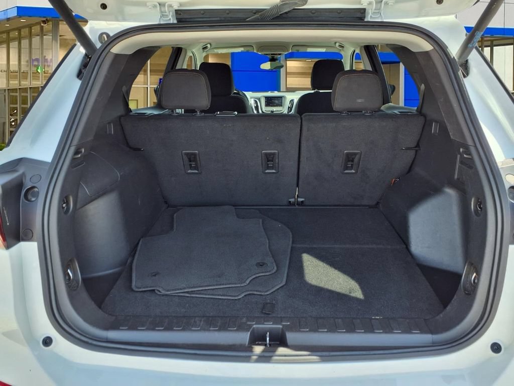 Used 2024 Chevrolet Equinox LT FWD image 24