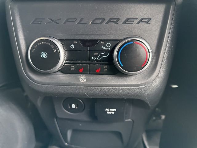 Used 2025 Ford Explorer ST image 24