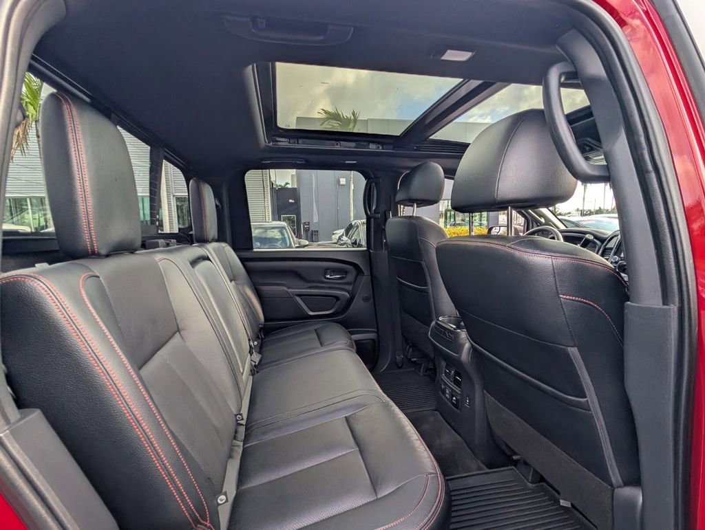 Used 2021 Nissan Titan PRO-4X w/ Pro-4x Convenience Package image 17