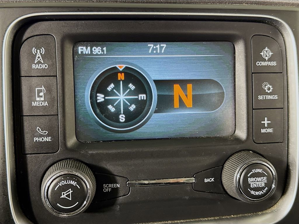 Used 2015 RAM 1500 Express image 27