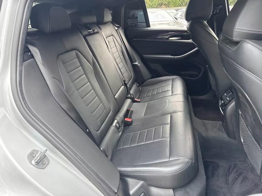Used 2019 BMW X4 xDrive30i w/ Convenience Package image 10