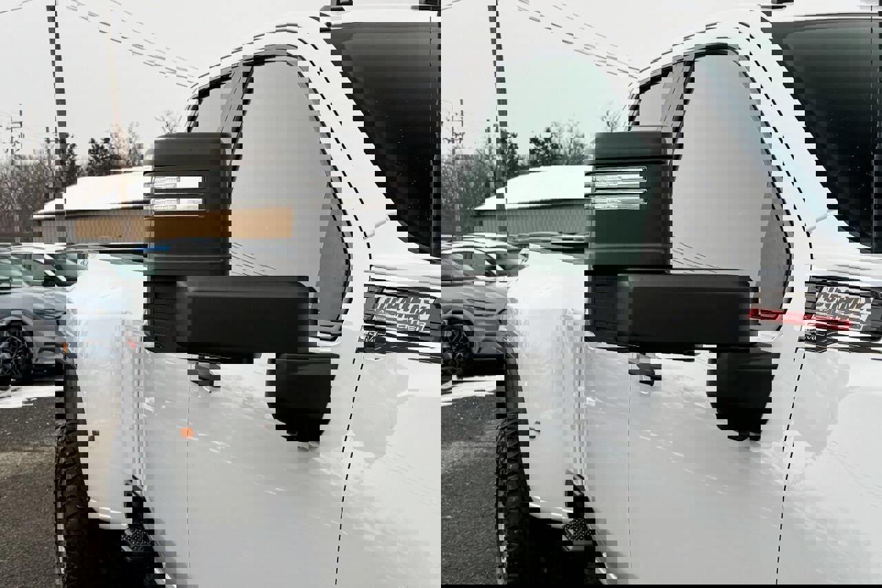 Used 2022 GMC Sierra 3500 Pro w/ Gooseneck/5TH Wheel Package image 12