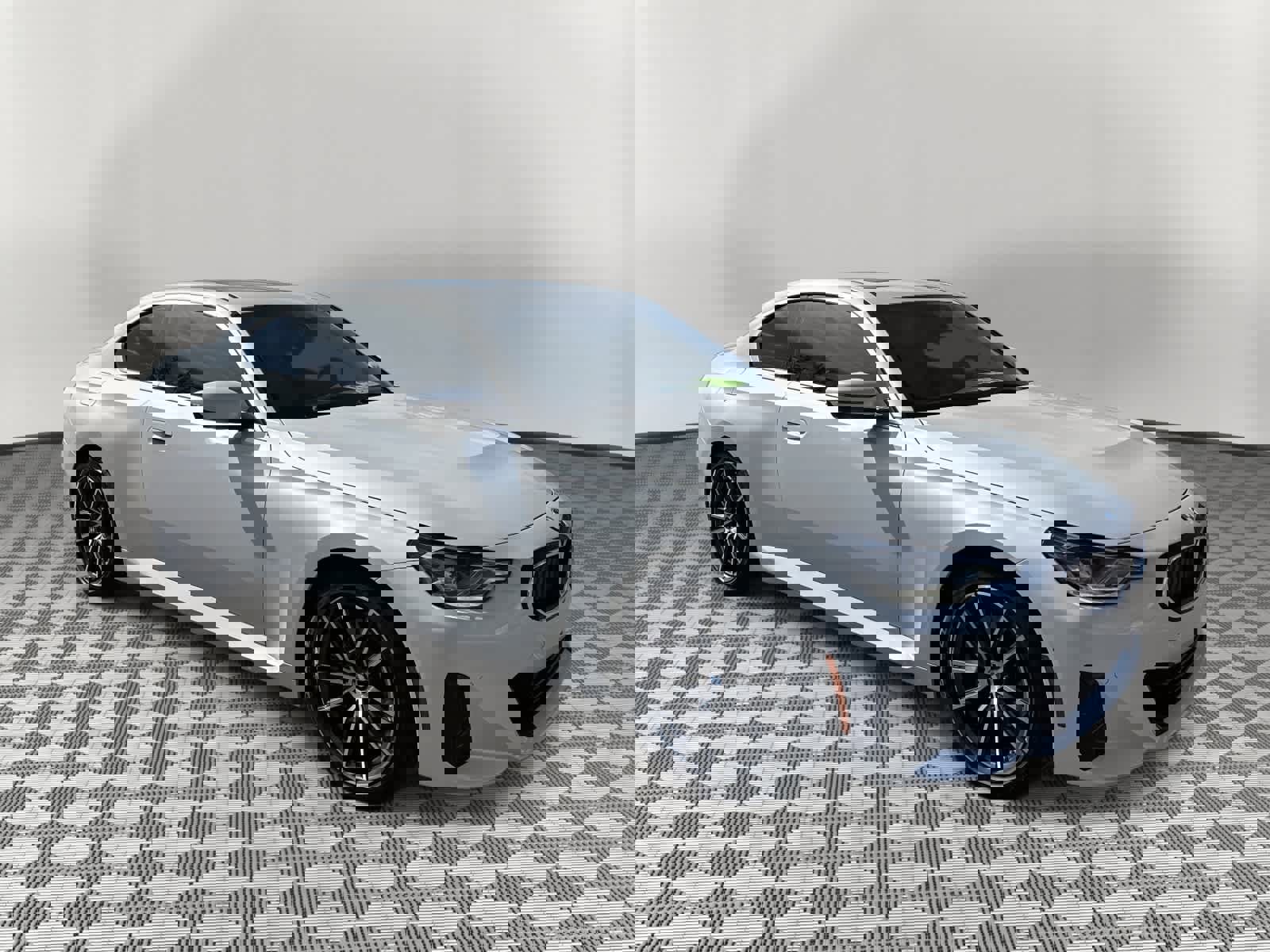 Used 2023 BMW 230i Coupe w/ Premium Package image 3