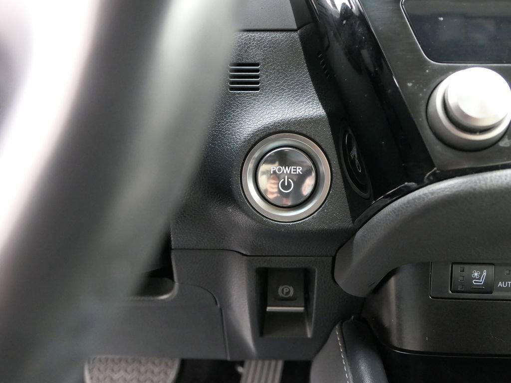 Used 2024 Lexus ES 300h w/ Premium Package FWD image 17