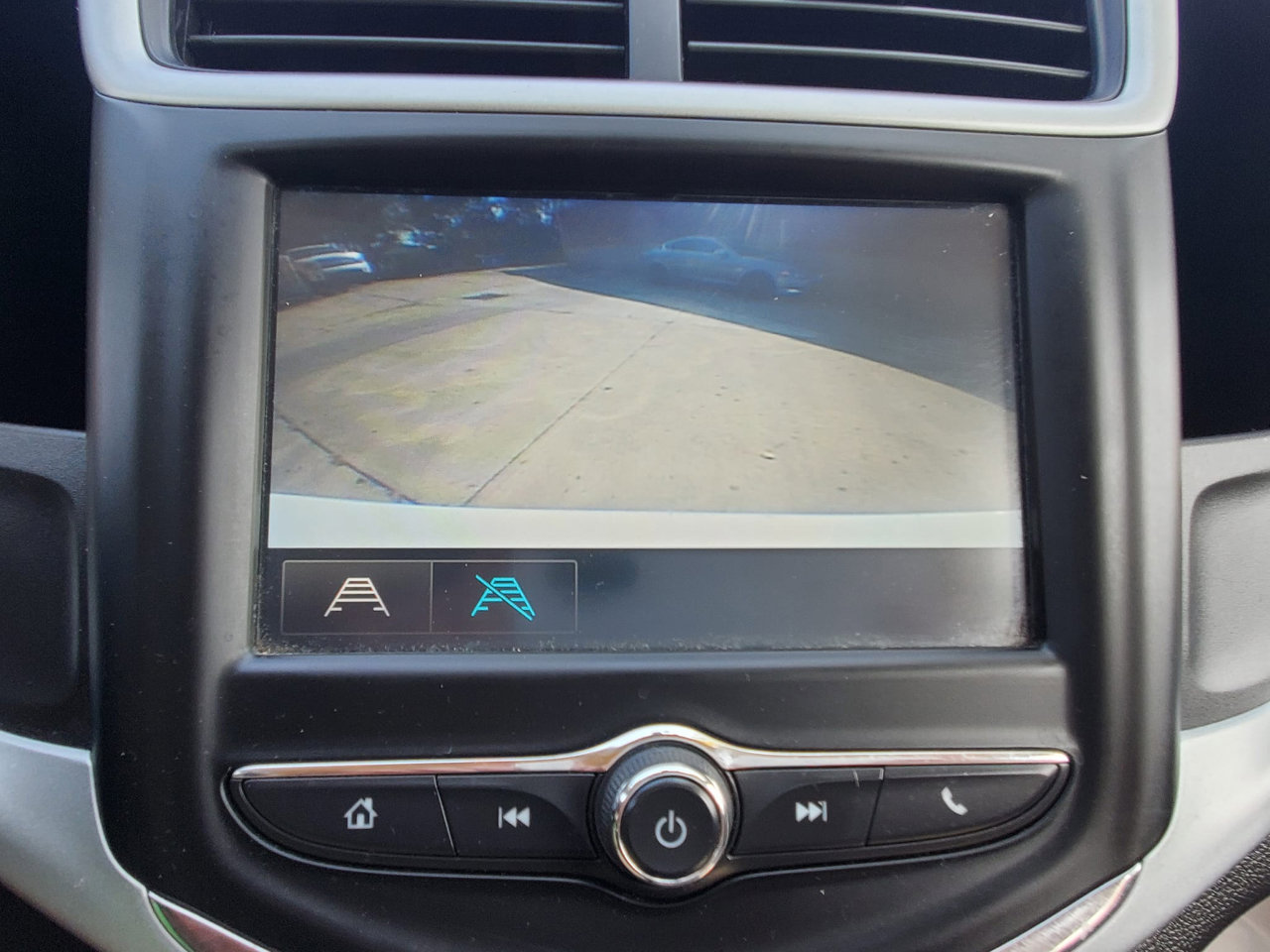 Used 2017 Chevrolet Sonic LT image 12