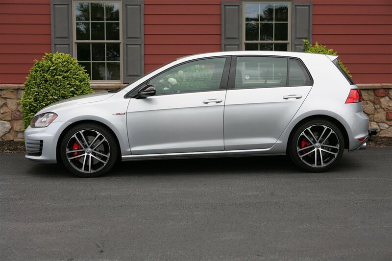 Used 2017 Volkswagen GTI Sport FWD image 4