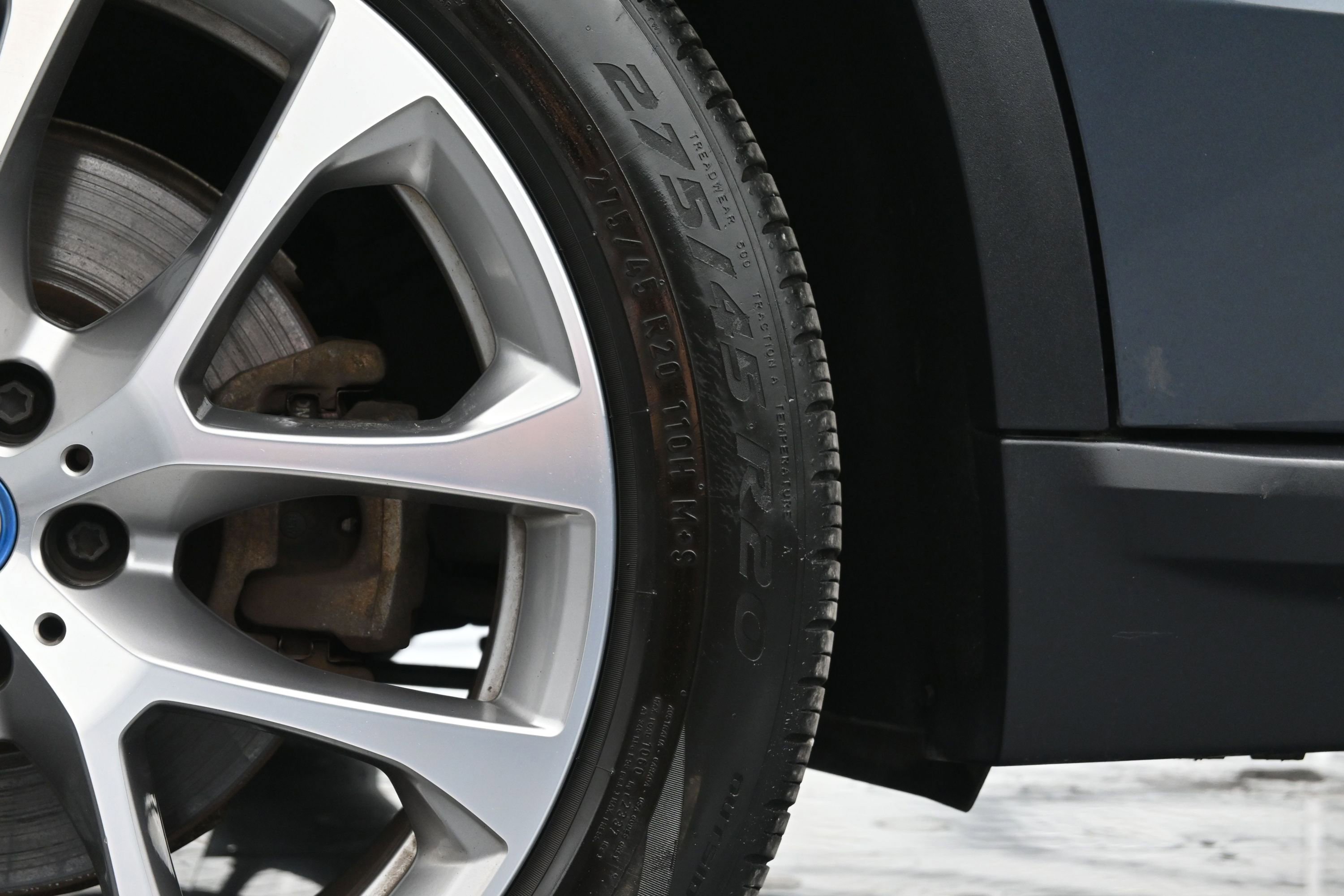 Used 2022 BMW X5 xDrive45e w/ Climate Comfort Package AWD/4WD image 41