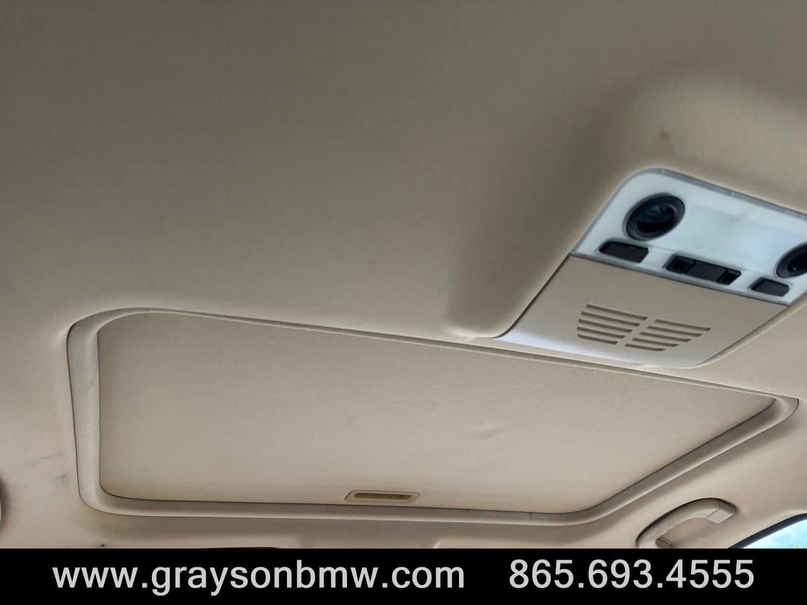 Used 2011 BMW 328i Sedan RWD image 17
