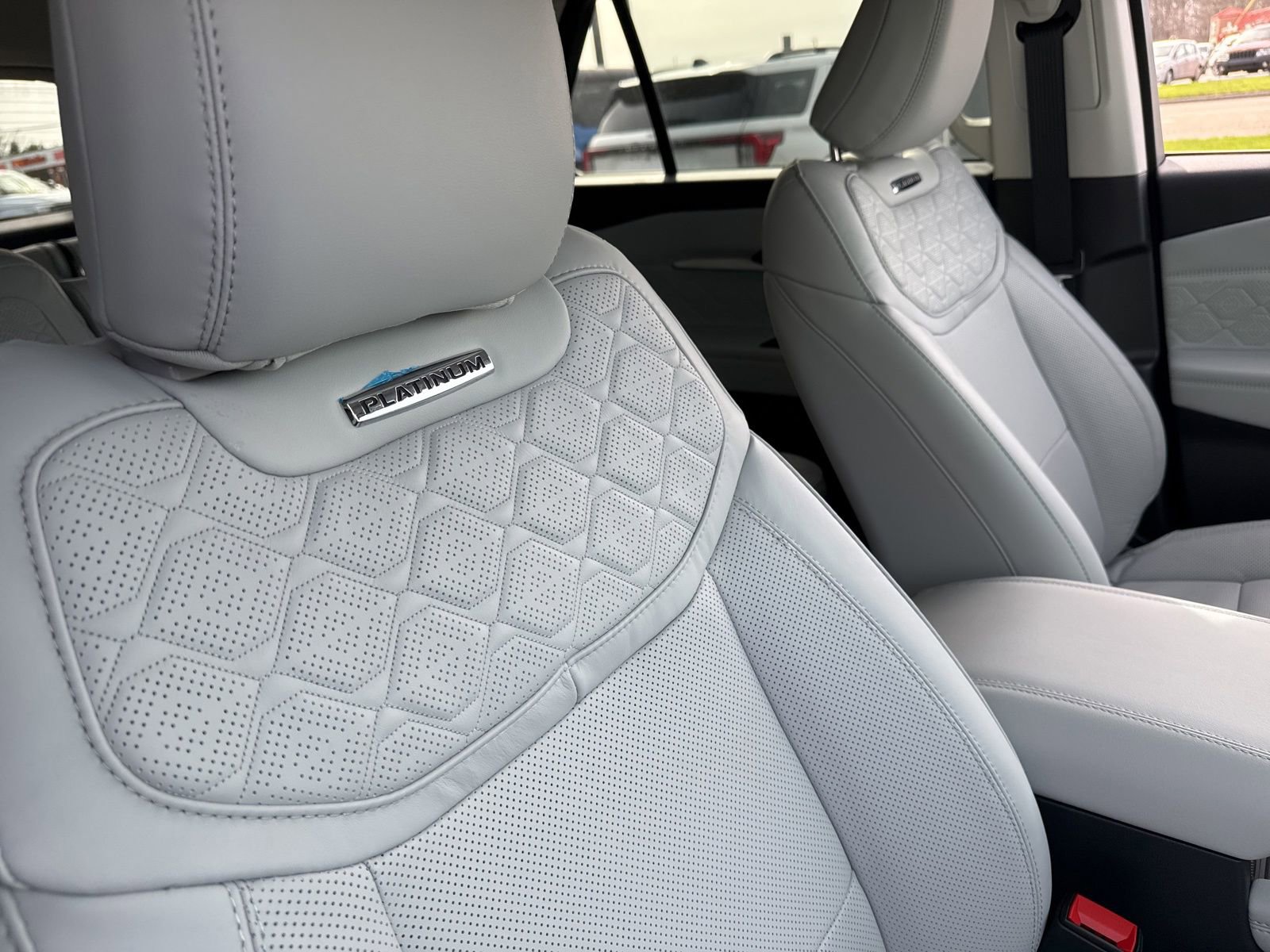 New 2026 Ford Explorer Platinum w/ LUX Leather Package image 34