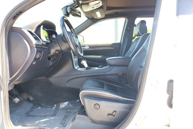 Used 2016 Jeep Grand Cherokee Overland AWD/4WD image 10