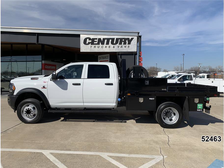 Used 2024 RAM 5500 Tradesman w/ Safety Group image 4