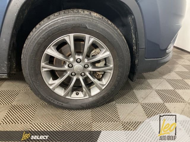 Used 2021 Jeep Cherokee Latitude Lux AWD/4WD image 24