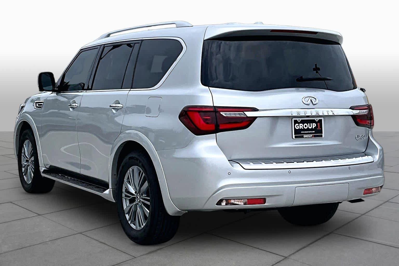 Used 2022 INFINITI QX80 Luxe w/ Cargo Package RWD image 12