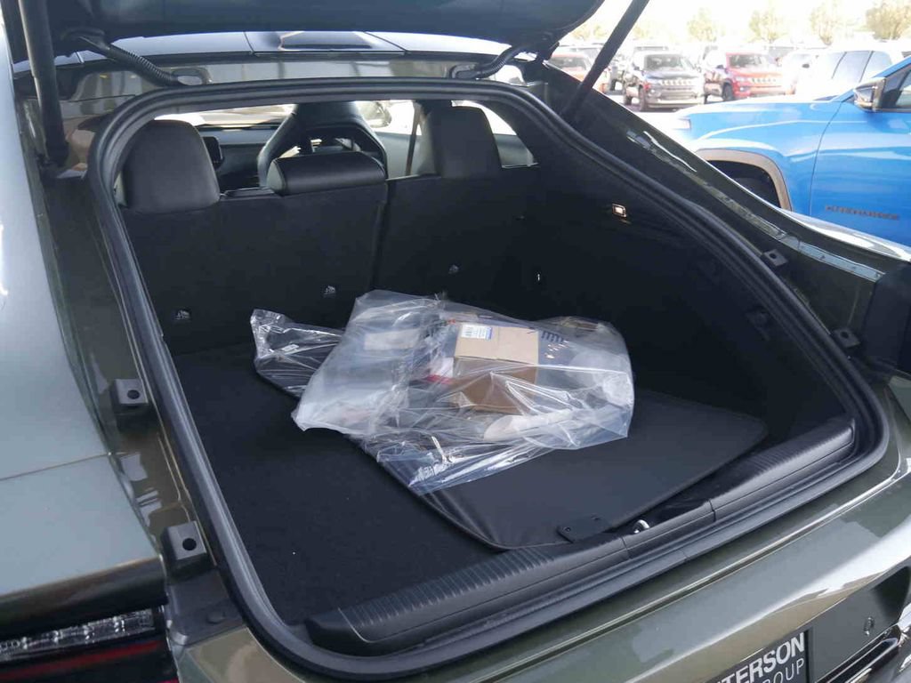 New 2026 Dodge Charger Scat Pack AWD/4WD image 10