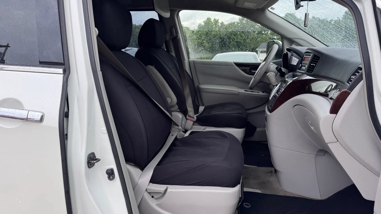 Used 2015 Nissan Quest S FWD image 19