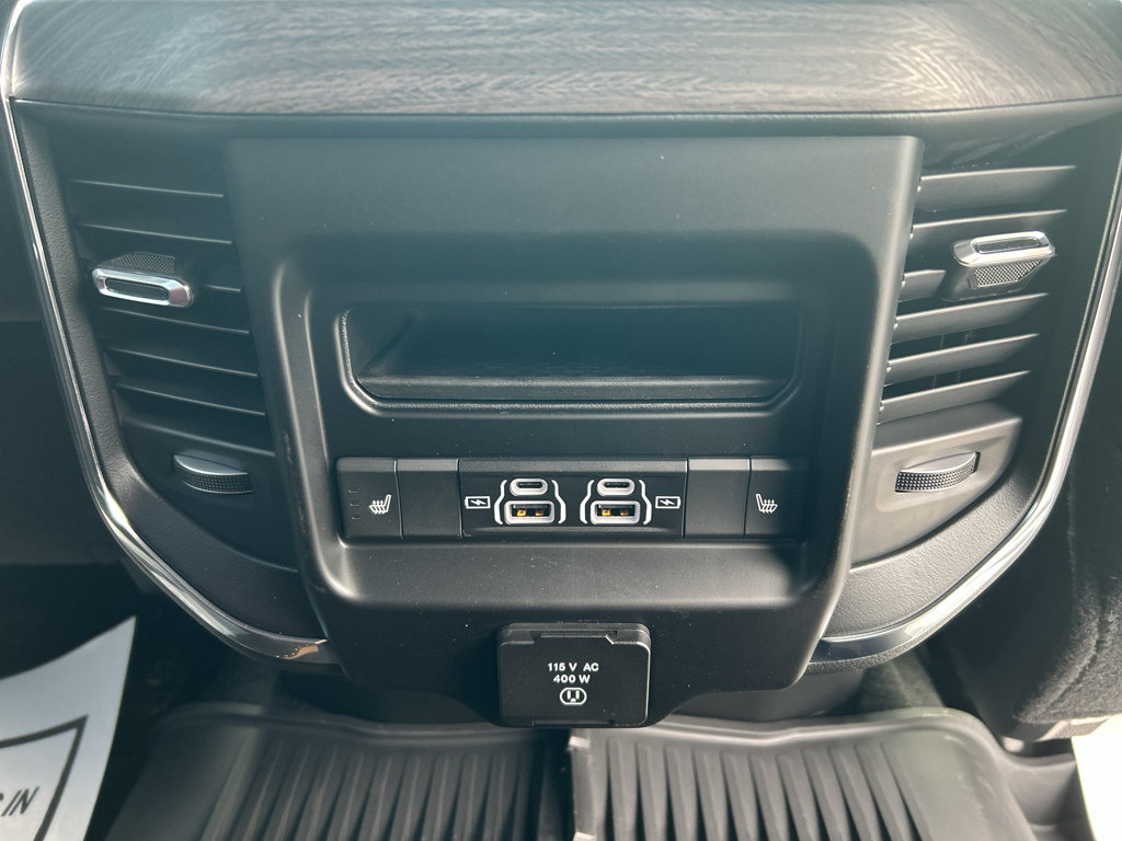 New 2026 RAM 2500 Laramie AWD/4WD image 25