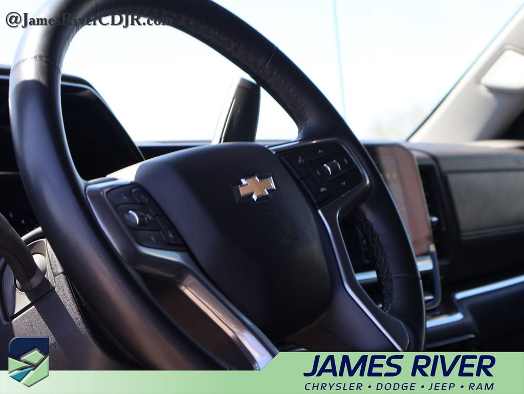 Used 2025 Chevrolet Silverado 1500 LT image 24