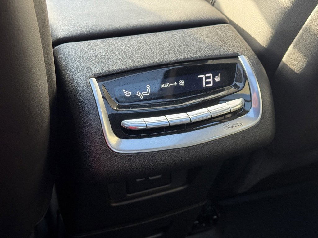 Used 2024 Cadillac XT6 Sport image 25