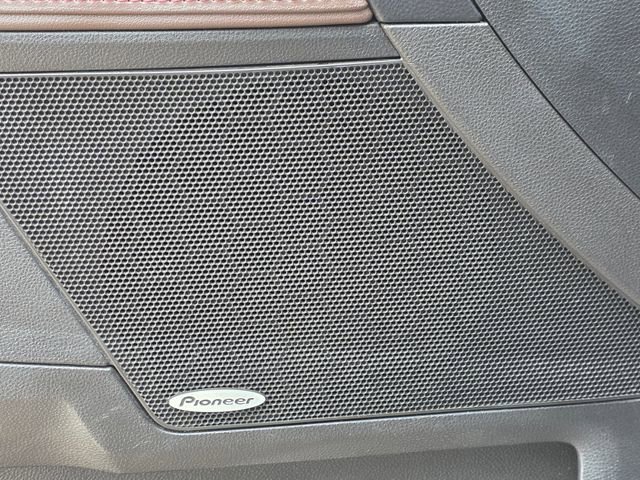 Used 2015 GMC Terrain SLT w/ Chrome Edition image 9