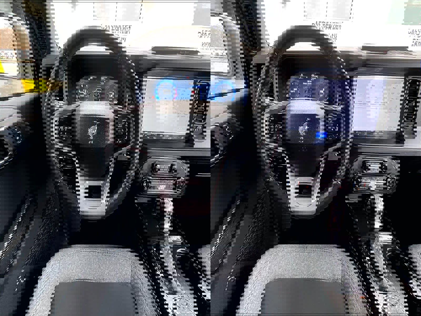 Used 2025 Ford Bronco Big Bend image 18