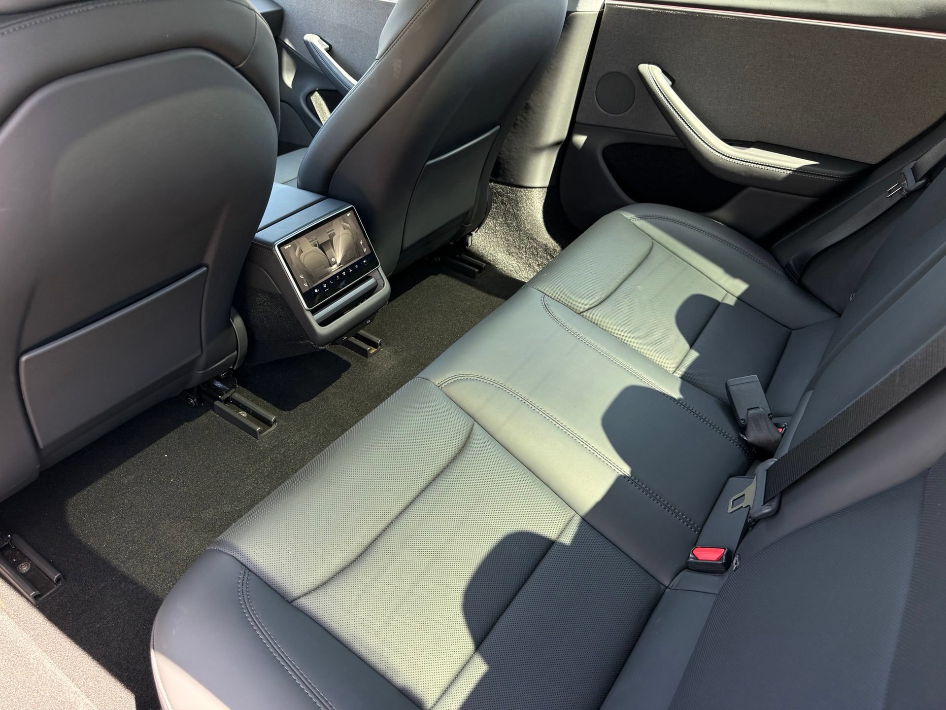 Used 2025 Tesla Model 3 RWD image 31