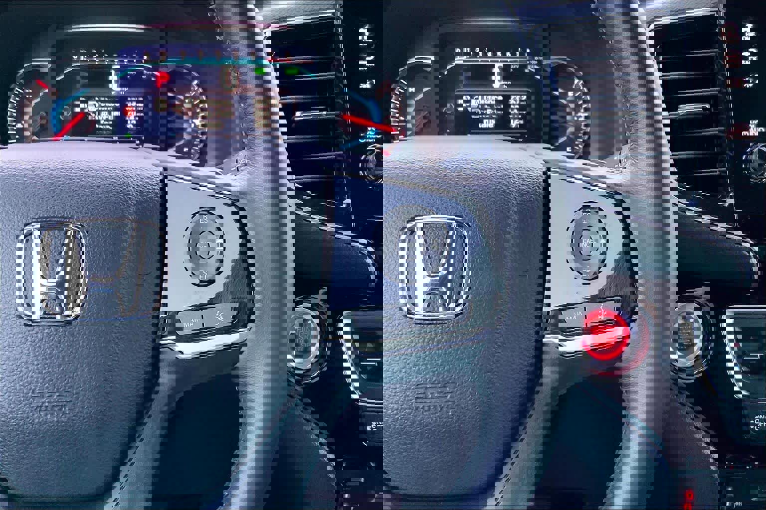 Used 2020 Honda Pilot Touring image 25