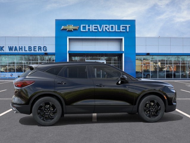 New 2026 Chevrolet Blazer LT w/ Convenience Package FWD image 5