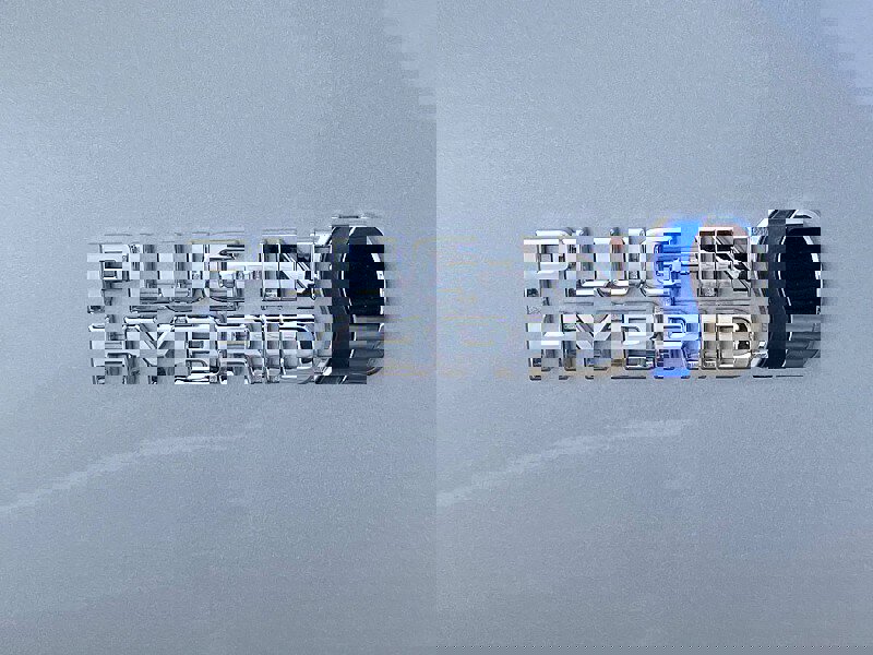 Used 2022 Toyota Prius Prime Limited image 16