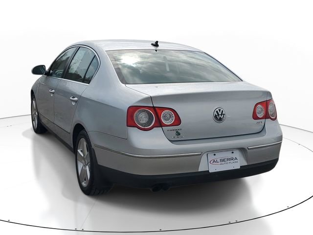 Used 2007 Volkswagen Passat Wolfsburg Edition FWD image 3