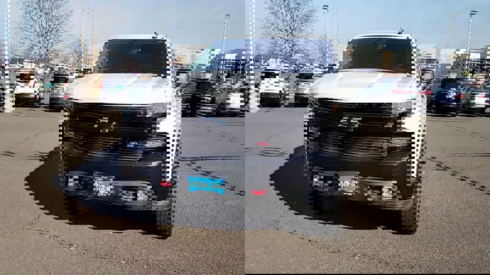 Used 2019 Chevrolet Silverado 1500 LT Trail Boss image 3