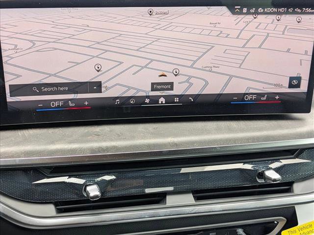 Used 2026 BMW X5 xDrive50e w/ Premium Package image 13