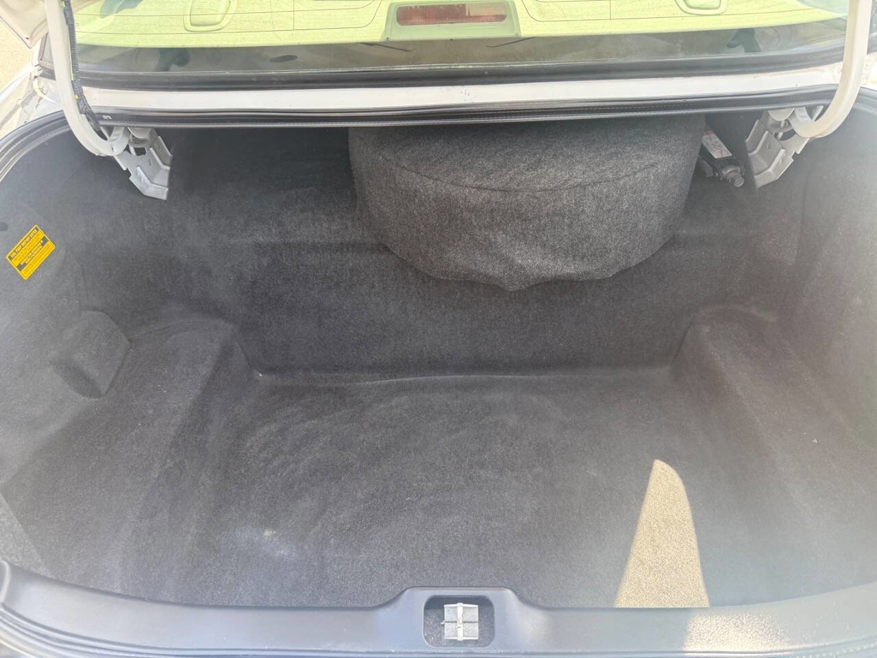 Used 2004 Mercury Grand Marquis GS image 22