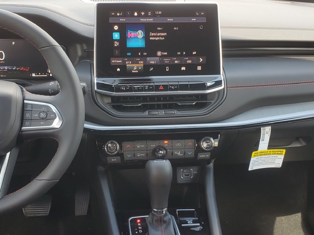 New 2026 Jeep Compass Trailhawk AWD/4WD image 24