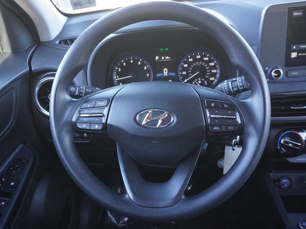 Used 2023 Hyundai Kona SE w/ Cargo Package image 37