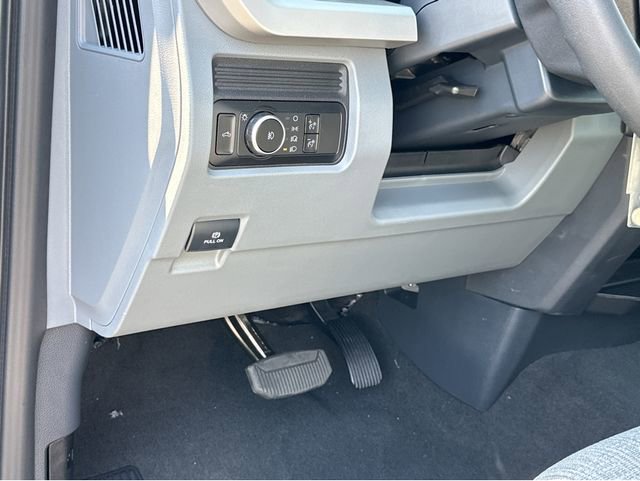 New 2025 Ford F250 XLT image 26