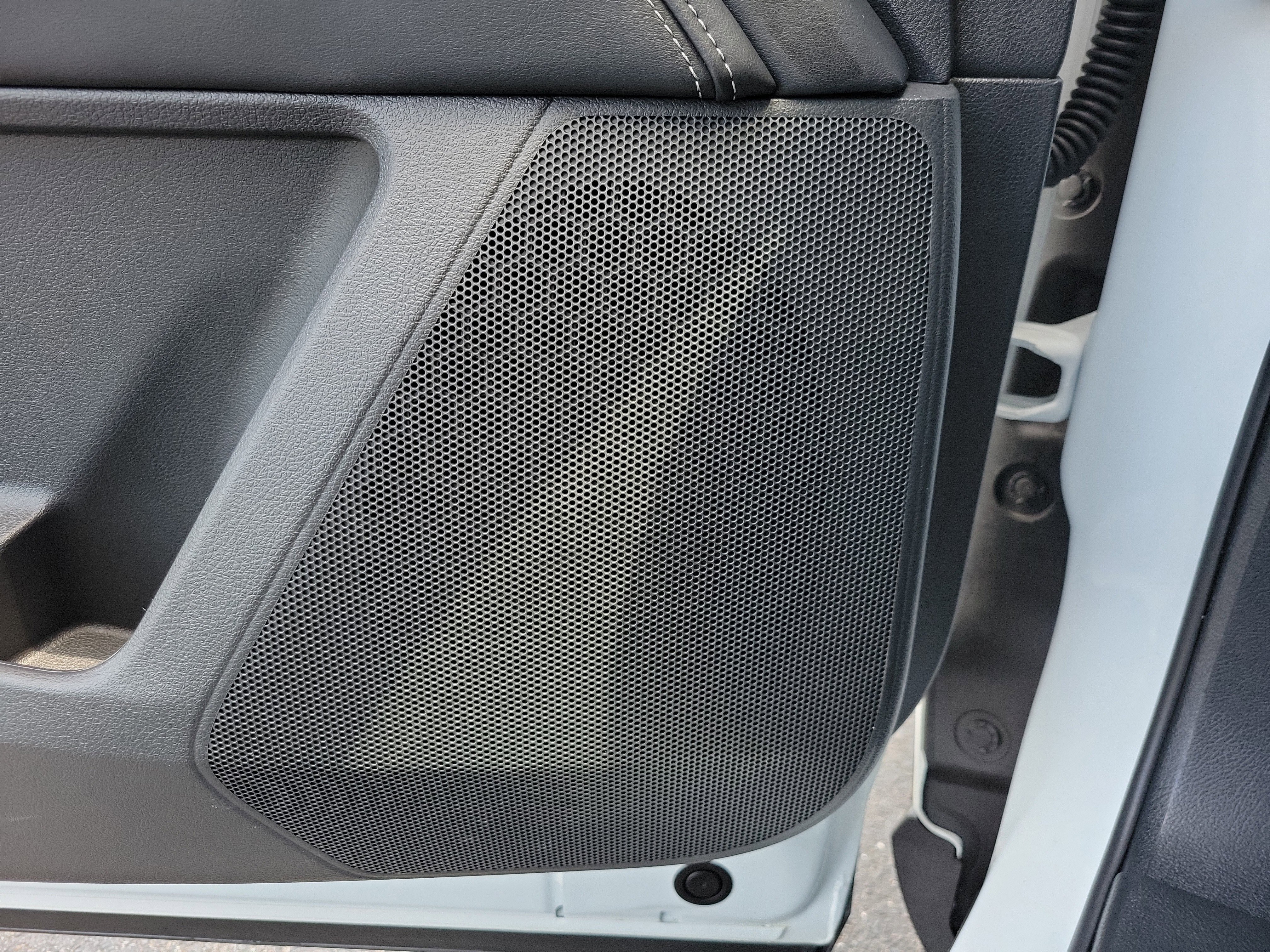 Certified 2026 INFINITI QX60 Luxe w/ Cargo Package image 18